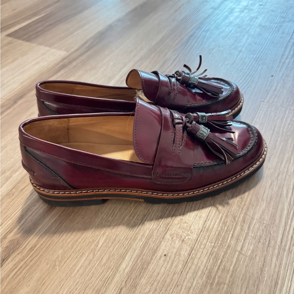 Stuart Weitzman Burgundy Leather Tassel Loafers - Picture 3 of 5